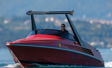 riva ferrari 32