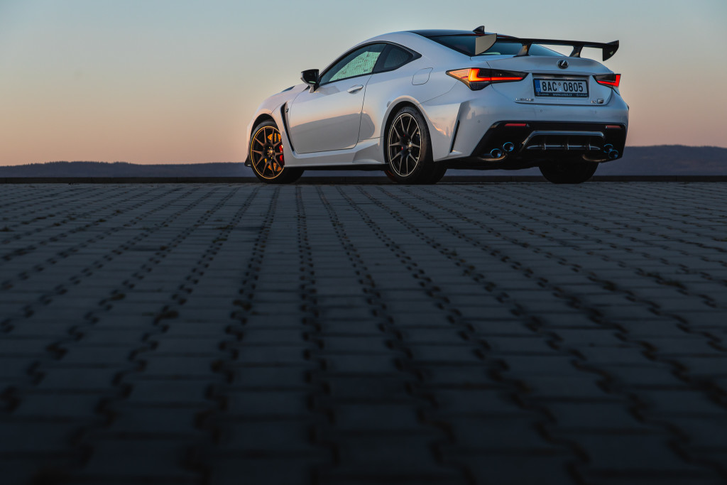 Lexus RCF TE foto