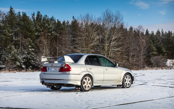 Toyota Yaris GR4 + legend (1)_48